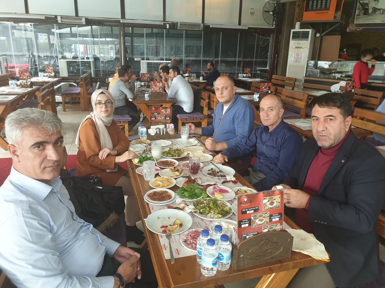 2019'da Söğüt Life inşaat şirketi ile yemekli toplantımız ve akabinde 61 daire 8 dükkanlık projesinin sözleşmesinin yapılması